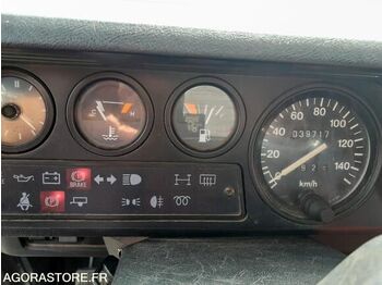 SUVSUV Land Rover DEFENDER: slika 2 SUVSUV Land Rover DEFENDER: slika 2