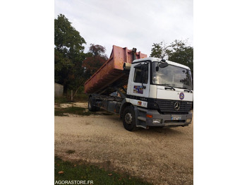 Kamion MERCEDES-BENZ