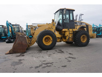Utovarivač točkaš CATERPILLAR 950H