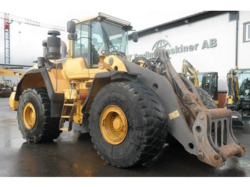 Utovarivač točkaš VOLVO L220G