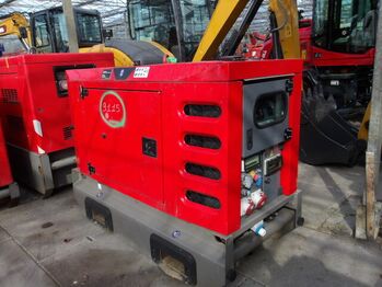 Set generatora SDMO R20: slika 2 Set generatora SDMO R20: slika 2
