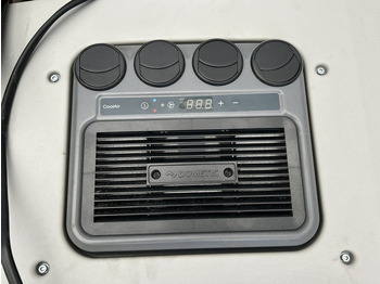 Deo klima uređaja za Kamion Air conditionier for trucks: slika 2