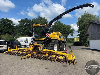 Poljoprivredna mašina NEW HOLLAND FR9000