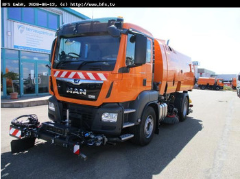 Autočistilica BUCHER