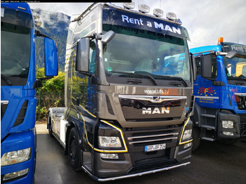 : fotografija u zaglavlju