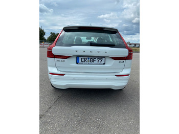 SUVSUV Volvo XC 60 XC60 Momentum Pro AWD: slika 2