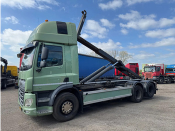 Kamion sa hidrauličnom kukom DAF CF 450