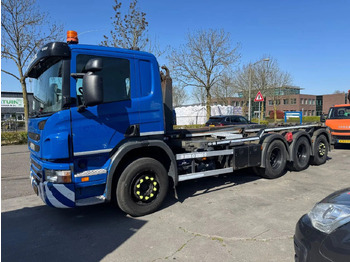 Kamion sa hidrauličnom kukom SCANIA P 360