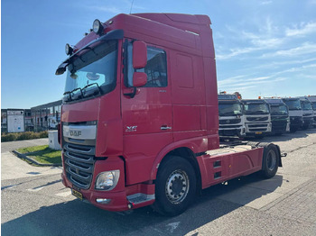 Tegljač DAF XF 440