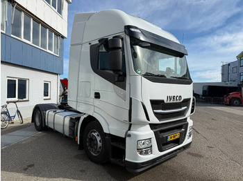 Tegljač IVECO Stralis HI-WAY