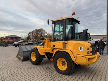 Utovarivač točkaš VOLVO L35G