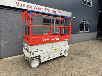 Lift u obliku makaza Genie GS2032 schaarlift schaar hoogwerker 2013 uur 8mtr werkhoogte: slika 2