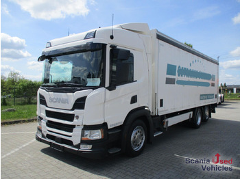 Kamion za prevoz boca SCANIA P 320