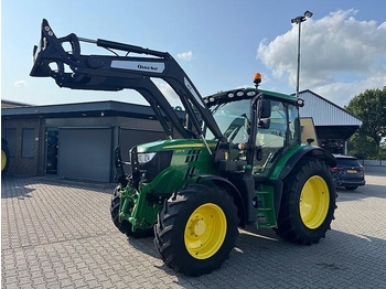 Traktor JOHN DEERE 6110R