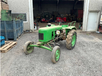 Traktor FENDT