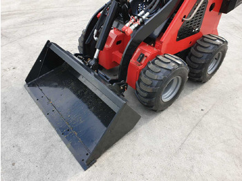 Utovarivač točkaš JPC HT320 SKID STEER LOADER: slika 3 Utovarivač točkaš JPC HT320 SKID STEER LOADER: slika 3