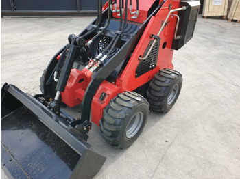 Utovarivač točkaš JPC HT320 SKID STEER LOADER: slika 4 Utovarivač točkaš JPC HT320 SKID STEER LOADER: slika 4