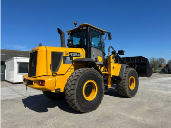 Utovarivač točkaš JCB 436