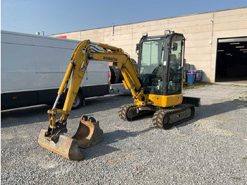 Mini bager KOMATSU PC26