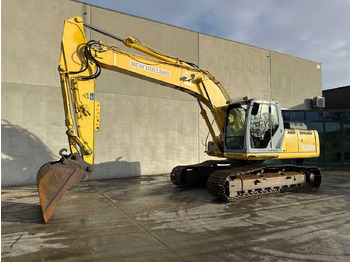 Bager NEW HOLLAND E215B