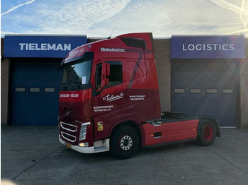 Kamion VOLVO FH