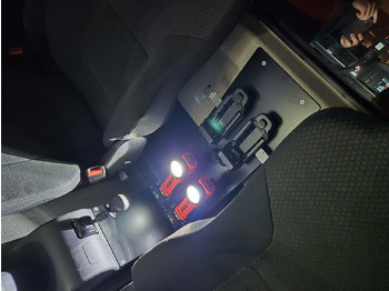 Kamion sa hidrauličnom kukom MAN TGL 8.190 Feuerwehrfahrzeug City Abrollkipper: slika 2 Kamion sa hidrauličnom kukom MAN TGL 8.190 Feuerwehrfahrzeug City Abrollkipper: slika 2