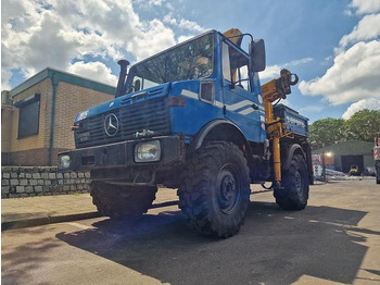 Kamion sa dizalicom MERCEDES-BENZ