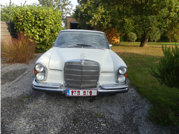 Automobil MERCEDES-BENZ