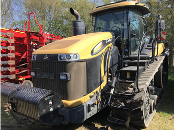 Traktor guseničar CHALLENGER