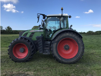 Traktor FENDT 724 Vario