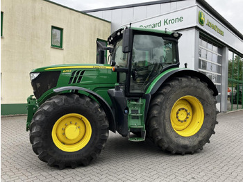 Traktor JOHN DEERE 6215R