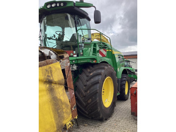 Kombajn za stočnu hranu JOHN DEERE 8300