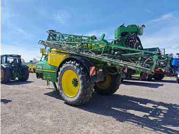 Vučena prskalica John Deere R962i: slika 4