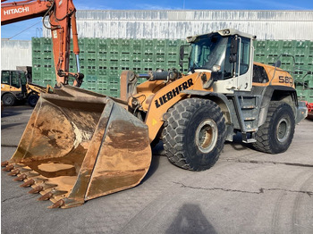 Utovarivač točkaš LIEBHERR L 580