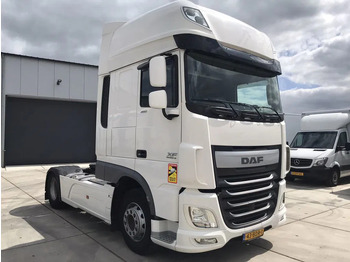 Tegljač DAF XF 460