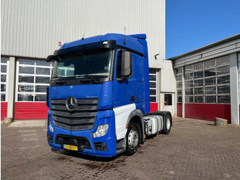 Tegljač MERCEDES-BENZ Actros 1942