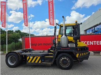 Terminalni traktor Terberg RT222 4x4: slika 3 Terminalni traktor Terberg RT222 4x4: slika 3