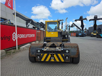Terminalni traktor Terberg RT222 4x4: slika 5 Terminalni traktor Terberg RT222 4x4: slika 5