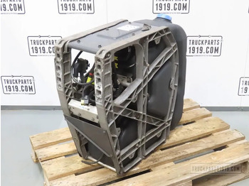 Prigušivač/ Izduvni sistem za Kamion Volvo 23225656 AdBlue tank: slika 2 Prigušivač/ Izduvni sistem za Kamion Volvo 23225656 AdBlue tank: slika 2