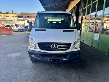 Dostavno vozilo sa otvorenom sandukom, Dostavno vozilo sa duplom kabinom MERCEDES 316 CDI: slika 2