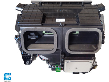 Radijator za Kamion novi DAF XF 106 VERWARMING, CCC 2017- NIEUW 2302628: slika 3 Radijator za Kamion novi DAF XF 106 VERWARMING, CCC 2017- NIEUW 2302628: slika 3