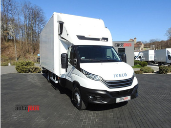 Kamion sa zatvorenim sandukom IVECO Daily 70c18