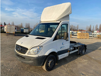 Mini tegljač MERCEDES-BENZ Sprinter 515