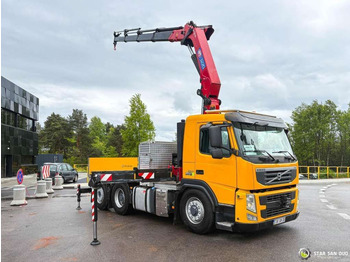 Tegljač Volvo  FM 460 6x4x4 HMF 3220 Crane HDS: slika 2