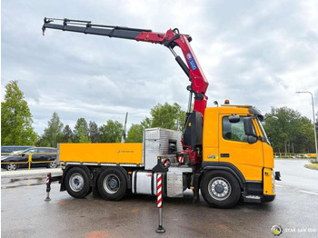 Tegljač Volvo  FM 460 6x4x4 HMF 3220 Crane HDS: slika 4