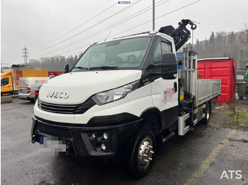 Kamion sa dizalicom IVECO