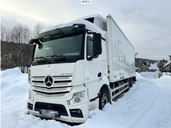 Kamion sa zatvorenim sandukom MERCEDES-BENZ Actros 2551