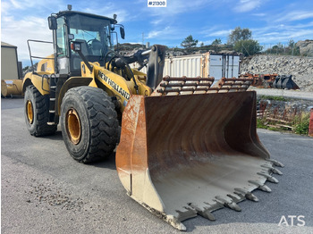 Utovarivač točkaš NEW HOLLAND W270