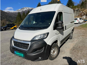 Furgon PEUGEOT Boxer