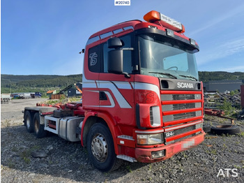 Kamion sa hidrauličnom kukom SCANIA R124
